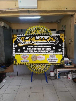 Papan Bunga di Tegalgede Karanganyar